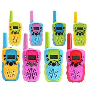 La più recente vendita calda walkie talkie giocattolo per bambini 22 canali giocattolo radio a 2 vie con torcia LCD retroilluminata gamma 6 km per campeggio esterno - Product Image 2