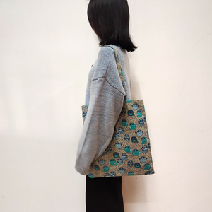 Sac de shopping personnalisable à longue poignée et bandoulière rayée pour les voyages, les activités de plein air et l'usage quotidien - Product Image 4