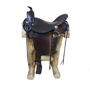 Silla de Montar Inglesa BS International de Madera y Cuero, Sostenible, Resistente, Hecha a Mano, Personalizable, para Carreras - Product Image 1