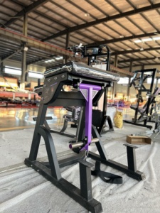 Máquina de entrenamiento de fuerza con carga de placas MPKS para gimnasio comercial, para glúteos femeninos y entrenamiento de sentadillas hack y curl de piernas acostada. - Product Image 2