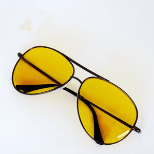 Nuovo logo personalizzato lente gialla luce diurna notte guida ciclismo pesca primavera cerniera <span class=keywords><strong>occhiali</strong></span> da <span class=keywords><strong>sole</strong></span> sportivi per uomini e donne - Product Image 5