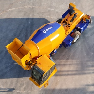 Camion malaxeur à béton autochargeur mobile HAMAC 3,5 m³ à déchargement à 270 degrés, idéal pour les projets de ponts autoroutiers - Vente chaude - Product Image 4