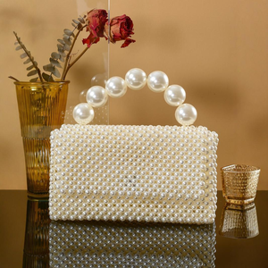 Bolso de mano de noche para mujer, nuevo estilo 2025, con perlas, bolso de mano cuadrado para novia, bolso de mano con cierre abierto, bolsos de moda para mujer - Product Image 1