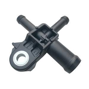 Conector de Tubería de Agua de Válvula de Tres Vías Honda 19110-5AA-A00 con Rosca Macho para Uso en Autos CRV, Accord y Civic - Product Image 4