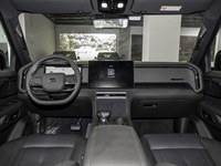 Offre Spéciale ROX 01 SUV 4x4 7 places, Hybride EREV, Autonomie 1362 km, Recharge Rapide, Grand Espace, Nouvelle Voiture à l'Export