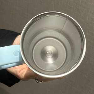 Termo de vacío térmico para coche de 24oz 750ml, vaso con pajita, botella de agua unisex para estudiantes, taza con pajita, colador de té y asa - Product Image 6