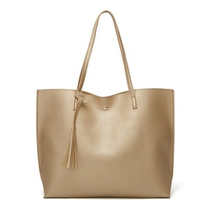 Bolso Tote de Cuero de Lujo para Mujer, Bolso de Hombro a la Moda con Borlas, Patrón a Rayas, Material PU Impermeable, Cierre de Cremallera - Product Image 4