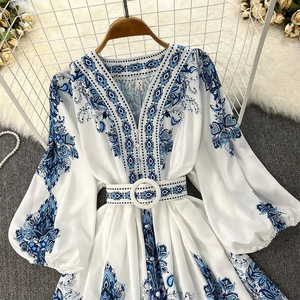 2024 alta qualità abito Vintage sottile Midi per le donne con scollo a V manica lunga stile impero stampato abiti bohémien - Product Image 3