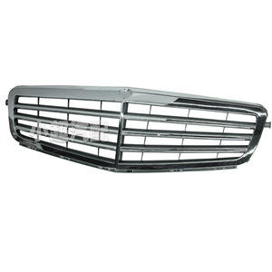 กระจังหน้าโครเมียมขนาดเล็กสำหรับรถเมอร์เซเดส-เบนซ์ W204 รุ่น C-Class ปี 2008-2014 อะไหล่ทดแทน - Product Image 1