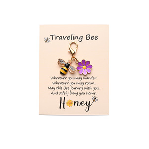 Cross-Border Venta caliente Viajar Bendición Tarjeta Abeja Flor Colgante Bolsa Llavero Decoración - Product Image 5