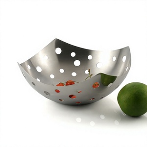 Support de corbeille à fruits moderne et écologique en acier inoxydable Panier en métal de cuisine poli Design de fleurs coupées pour décoration - Product Image 1