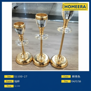 Bougeoirs élégants en cristal doré de 31cm-Candélabres en verre pour la décoration intérieure pour les événements et les fêtes - Product Image 1