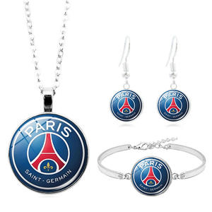<span class=keywords><strong>Ensemble</strong></span> de colliers en pierre naturelle de style punk avec emblème de club de football européen, bijoux à la mode transfrontalière européenne et américaine - Product Image 6