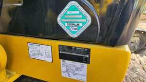 Caterpillar d'occasion de 20 tonnes pour excavatrice Cat 320D avec composants de base, pompe à engrenages pour boîte de vitesses - Product Image 5