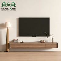 Console TV en bois style Japandi avec façades à grain continu, rangement dissimulé et profil mural fin