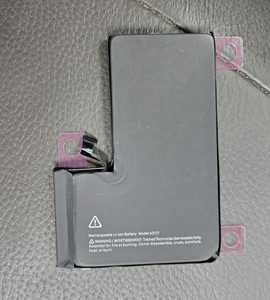 Batería de Repuesto para Móvil con Logotipo Personalizado, Baterías de Litio de 2815 mAh A2479 para <span class=keywords><strong>iPhone</strong></span> <span class=keywords><strong>12</strong></span> <span class=keywords><strong>iPhone</strong></span> 12Pro - Product Image 5