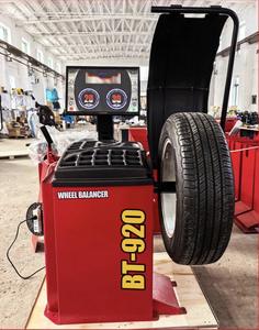 Balanceador de Rodas BT-920 com Tela LCD e Localização por Infravermelho Máx. Máquina de Balanceamento de Rodas de 28 Polegadas - Product Image 6
