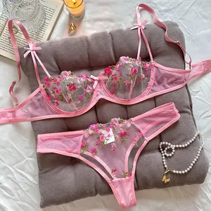 Cô gái phong cách phương Tây thêu nơ áo ngực Strappy Ngủ Dễ Thương sexy đồ lót Set