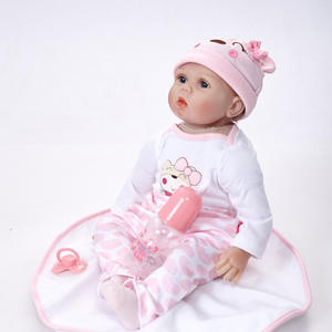 Großhandel NEU 58CM Reborn Kleinkind Baby Girl Doll Weiche kuschel ige Stoff körper lebensechte 3D-Hautfarbe mit Genesis Paint Art Doll - Product Image 3