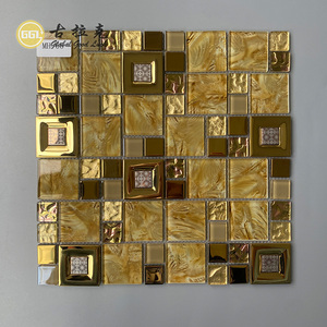 Modernas Baldosas de Mosaico Cuadradas de Vidrio con Incrustaciones Metálicas para Decoración de Interiores de Hoteles, Penthouses, Galerías y Espacios Comerciales - Product Image 2