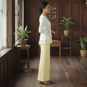 ชุดเดรสยาวลายเรขาคณิตปักลายแบบเป็นมิตรกับสิ่งแวดล้อม รุ่นเซดดอนดอน รายา 2025 จากโรงงานบาจู คูรุง พร้อมดีไซน์พองตัวแบบโมเดิร์นและผ้าลูกไม้ - Product Image 3