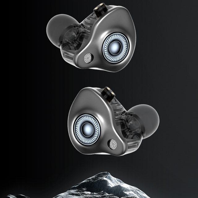 Dynamic Driver Wired Earphones Bass in Ear HiFi Stereo Sound Stage Earbuds 3.5MM with Detachable Audio Cable Type C