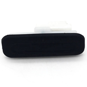 Interruttore di Apertura Bagagliaio 6490.R3 6490R3 9676028380 per CITROEN C2 C4 C5 C6 <span class=keywords><strong>PEUGEOT</strong></span> 207 <span class=keywords><strong>308</strong></span> <span class=keywords><strong>508</strong></span> 1007 3008 RCZ - Product Image 1