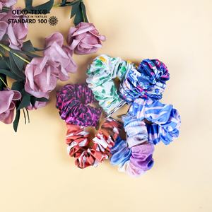 <span class=keywords><strong>Bracelet</strong></span> de montre intelligent élastique personnalisé avec impression, 100% soie de mûrier, ensemble de bracelets de montre et de chouchous - Product Image 2