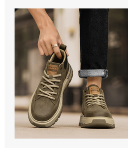 Nuevos Zapatos de Hombre Hechos a Mano de Ante Vacuno Nubuck de Color Sólido, Tendencia Retro Otoño 2026, Suela de Goma Gruesa para Exteriores, Casuales de Caña Baja - Product Image 3