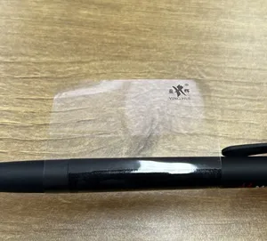 Rolo de papel autoadesivo ativado por UV, filme BOPP transparente de 50 mic, rolo de etiqueta à prova d'água de vinil UV para rolo de etiqueta jato de tinta