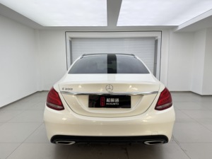 Mercedes-Benz Clase <span class=keywords><strong>C</strong></span> 2015 C300 Sedán Deportivo Automático Usado, Volante a la Izquierda, Gasolina, 115000 km, <span class=keywords><strong>Euro</strong></span> VI - Product Image 6