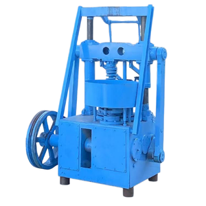 Machine efficace de fabrication de briquettes de charbon en forme de nid d'abeille - Product Image 1