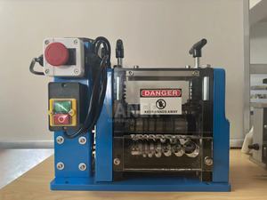 V-026 Dénudeur de câbles en cuivre de 1-25 mm prêt à l'emploi, machine à dénuder les câbles usagés, vente chaude en Inde, machine à dénuder les fils de cuivre V-026 - Product Image 2