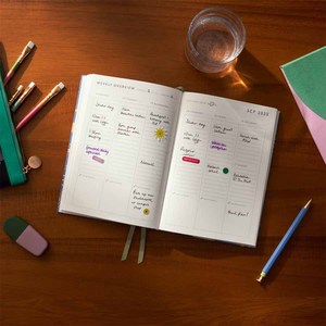 Özel A5 Boyutlu Akademik Planlayıcı Ciltli Defter Ofis Okul Öğrencisi Kağıt Kapaklı İş Toplantısı Eylem Planlayıcı Kutusu - Product Image 5