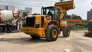 Chargeuse Caterpillar 966L Max Force pour opérations en carrière accidentée CAT966L - Product Image 4