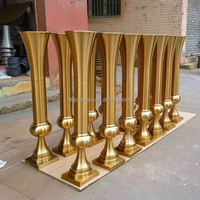 Vase de pièce maîtresse de boule de fleurs de support de Base carrée de fleur d'or de promesse pour la décoration de mariage