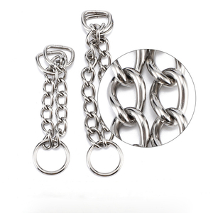 Verstellbares, umweltfreundliches Martingale-Hundehalsband aus Edelstahl mit Nietenverzierung und solider Dreiecksleine - Product Image 1