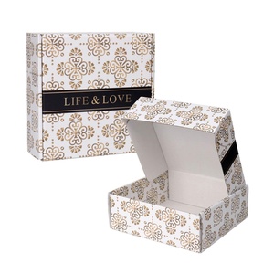 Wholesale Customization Fashion Exquisite <b>Corrugated</b> <b>Paper</b> Shipping Gift Box With Your Own Logo - Product Image 1