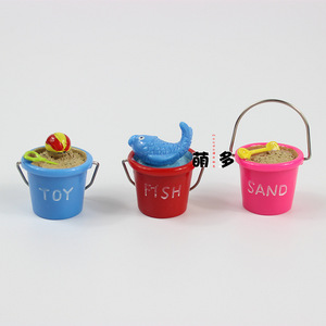 Adornos de cubos de resina en miniatura con arena y juguetes para decoración de casas de muñecas - Product Image 2