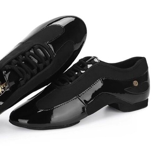 Nouvelle version – Chaussures de danse latine modernes à talon plat noir, double usage, pour hommes, en cuir verni souple, idéales pour l'entraînement des enseignants - Product Image 4
