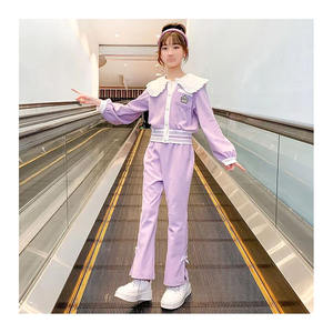 Vente en gros Ensemble de mode pour les adolescents de 3 à <span class=keywords><strong>14</strong></span> <span class=keywords><strong>ans</strong></span> <span class=keywords><strong>Veste</strong></span> à manches longues et taille étroite avec pantalon fendu Style universitaire - Product Image 1