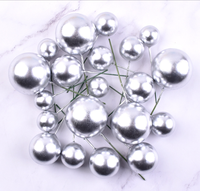 20 faux boules de gâteau de tailles variées (2, 2,5, 3, 4 cm) – Mini boules décoratives pour gâteau d'anniversaire