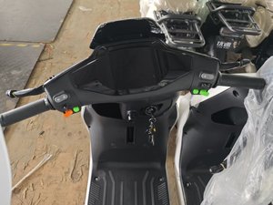 มอเตอร์ไซค์ 1000W สำหรับผู้ใหญ่ ดิสก์เบรก 72V 32A มอเตอร์ไซค์สำหรับผู้ใหญ่ - Product Image 3