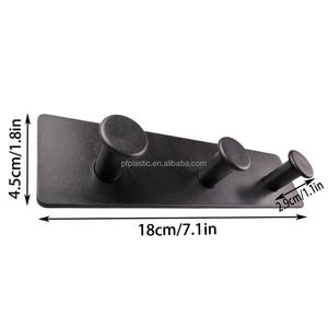 Porta asciugamani autoadesivo da parete resistente nero opaco gancio in plastica impermeabile ganci per l'organizzazione della parete - Product Image 6