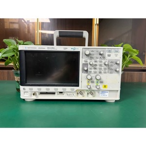 Oscilloscope KEYSIGHT DSOX2002A : 70 MHz, 2 canaux analogiques, prix négociable xgeqpt - Product Image 1