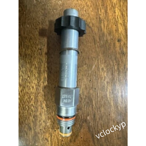 วาล์วคาร์ทริดจ์แบบเกลียว SUN Hydraulics รุ่น DTAF-MHN  แบบใช้แล้ว - Product Image 1