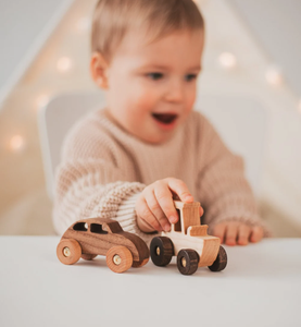 Voitures et camions en bois personnalisés pour bébés garçons, jouets sensoriels Montessori pour tout-petits - Product Image 4