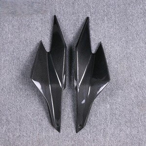 Carenado lateral delantero de fibra de carbono seca 3K para KTM 1290 Super Duke R 2020+ - Product Image 3