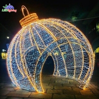 Boule de Noël géante imperméable à l'eau motif 3D Décoration de vacances sphère LED décorative colorée
