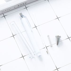 Bolígrafo X1212 Mega con Logotipo Personalizado, Ancho de Escritura de 1.0 mm, Plástico Transparente, Inserto de Papel para Publicidad Personalizada de la Empresa - Product Image 3